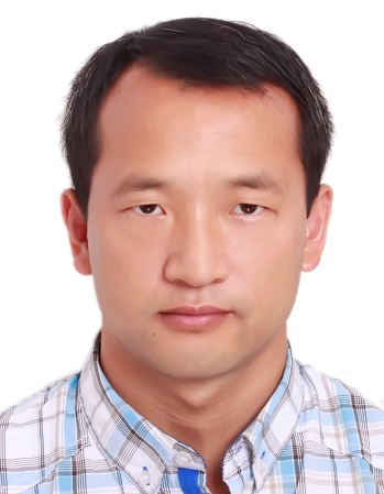 董万鹏